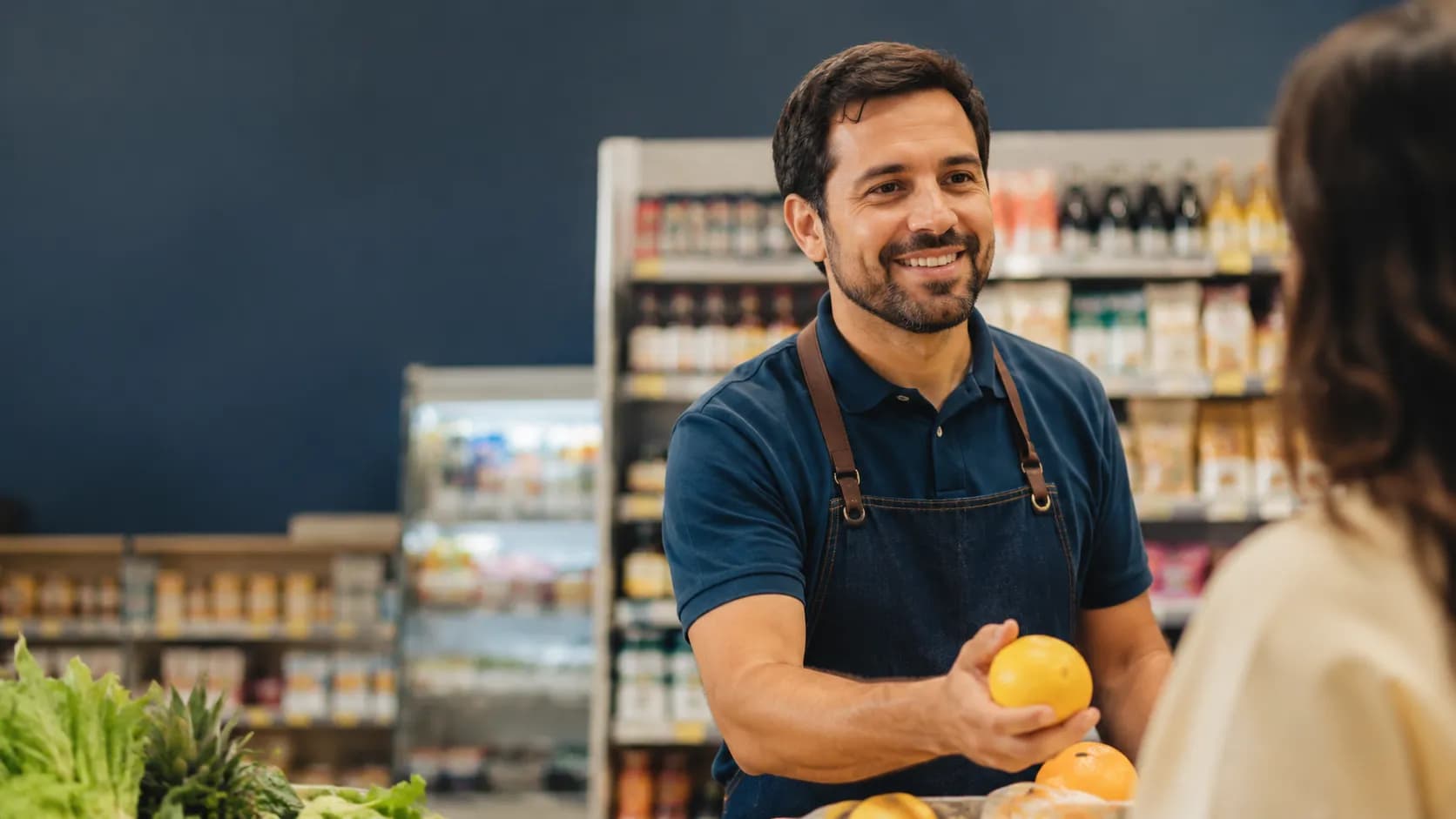 Quanto ganha um empregado de loja em Portugal?